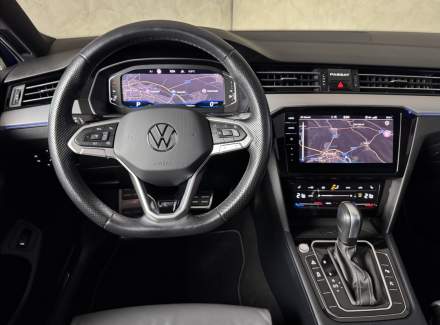 Volkswagen - Passat