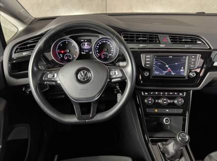 Volkswagen - Touran