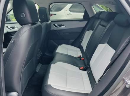 Land Rover - Range Rover Velar