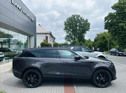 Land Rover - Range Rover Velar
