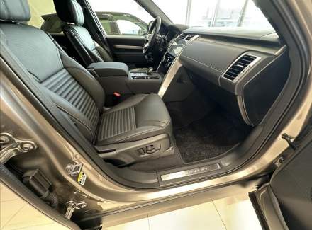 Land Rover - Discovery