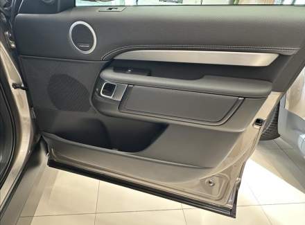 Land Rover - Discovery