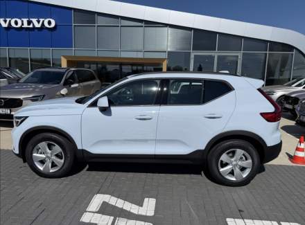 Volvo - XC40