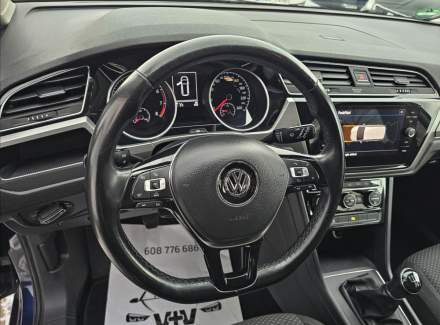 Volkswagen - Touran