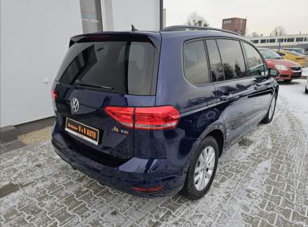 Volkswagen - Touran