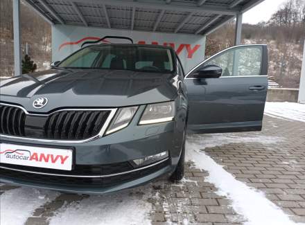 Škoda - Octavia