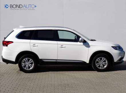 Mitsubishi - Outlander