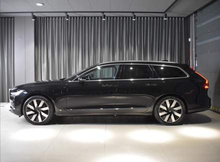 Volvo - V90
