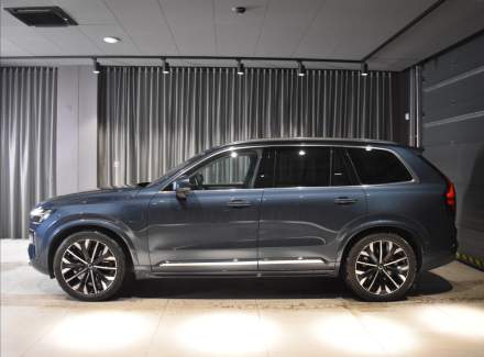 Volvo - XC90