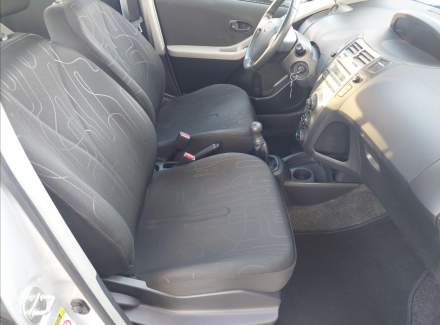 Toyota - Yaris
