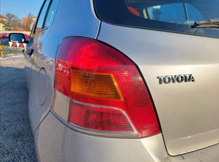 Toyota - Yaris