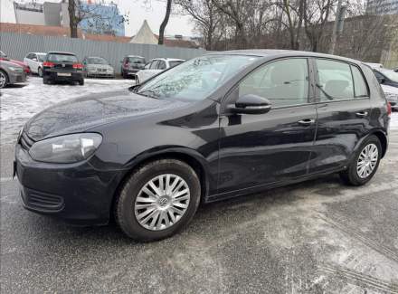 Volkswagen - Golf