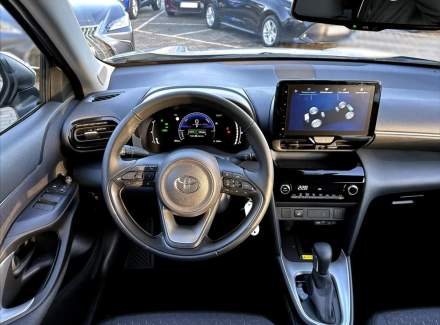 Toyota - Yaris Cross