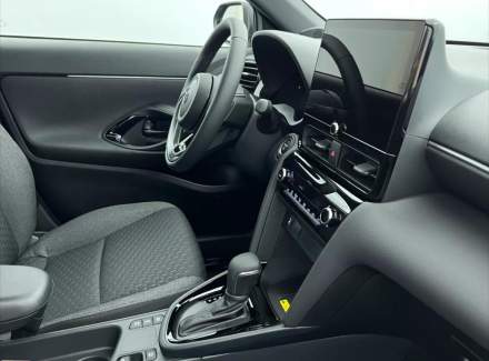 Toyota - Yaris Cross