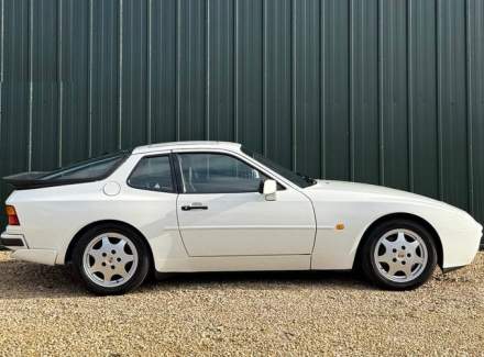 Porsche 944 - náhradní díly