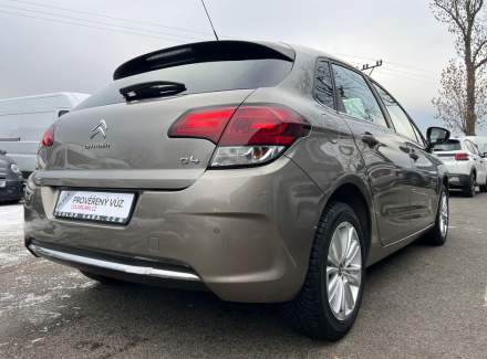 Citroën - C4