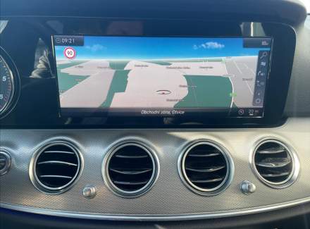 Mercedes-Benz - E-class