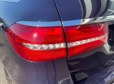 Mercedes-Benz - E-class