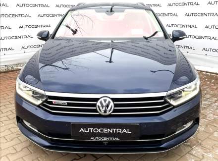 Volkswagen - Passat