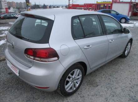 Volkswagen - Golf