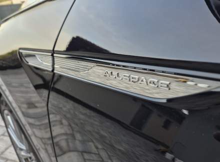 Volkswagen - Tiguan 2.0 TDI (200 Hp) SCR 4MOTION DSG