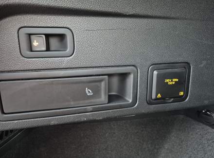 Volkswagen - Tiguan 2.0 TDI (200 Hp) SCR 4MOTION DSG