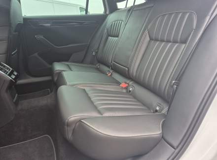 Škoda - Superb 2.0 TDI (200 Hp) DSG