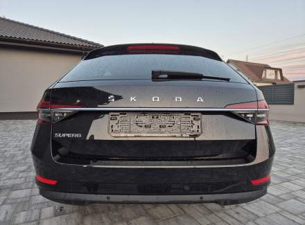 Škoda - Superb 2.0 TDI (200 Hp) DSG