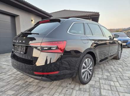 Škoda - Superb 2.0 TDI (200 Hp) DSG