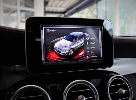 Mercedes-Benz - C-class