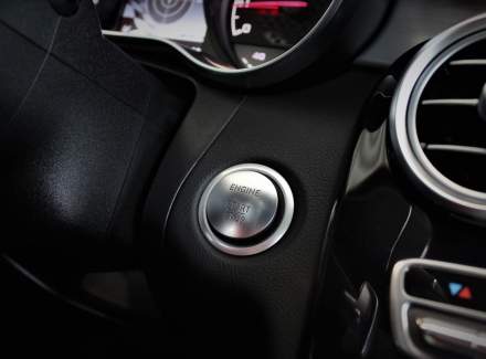 Mercedes-Benz - C-class