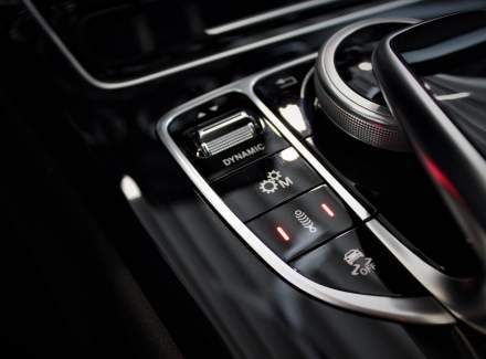 Mercedes-Benz - C-class