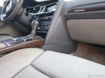 Audi - A6
