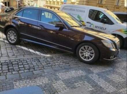 Mercedes-Benz - E-class