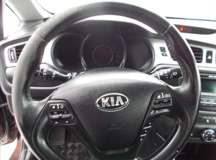 Kia - Cee'd