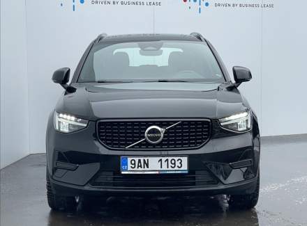 Volvo - XC40