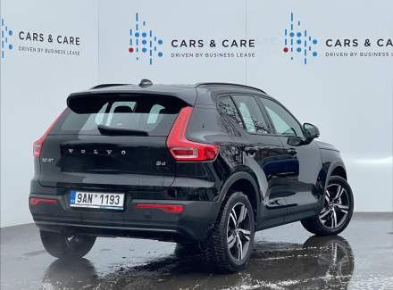 Volvo - XC40