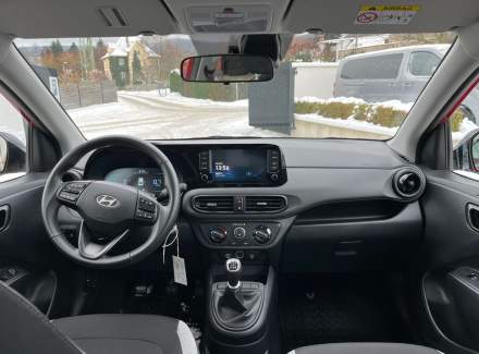 Hyundai - i10