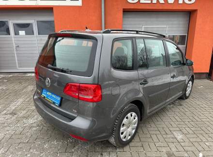 Volkswagen - Touran