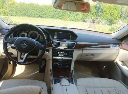 Mercedes-Benz - E-class