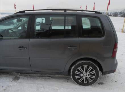 Volkswagen - Touran