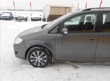 Volkswagen - Touran