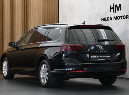 Volkswagen - Passat