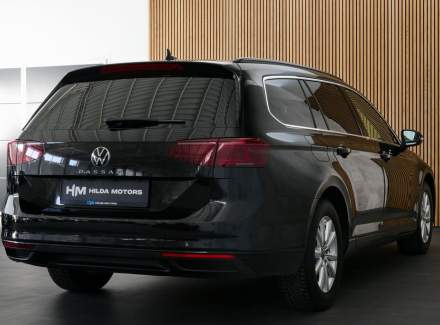 Volkswagen - Passat