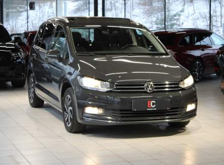 Volkswagen - Touran