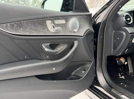 Mercedes-Benz - E-class