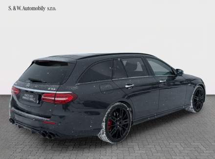 Mercedes-Benz - E-class