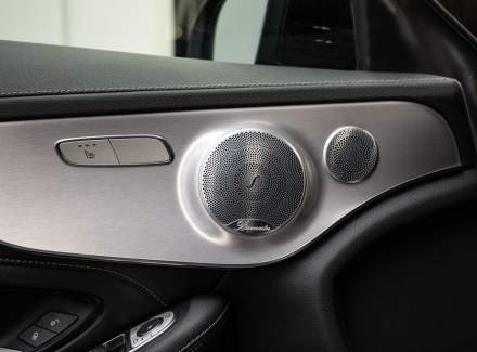 Mercedes-Benz - C-class