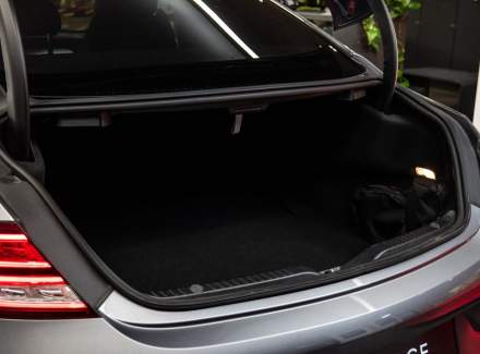 Mercedes-Benz - C-class