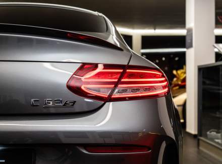 Mercedes-Benz - C-class